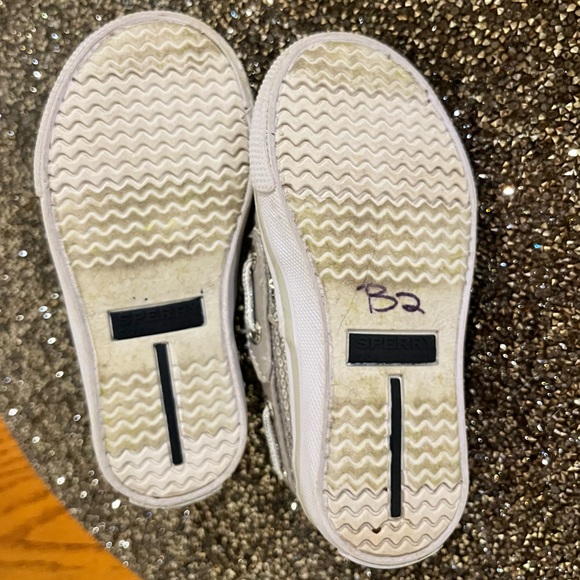 Sperry Topsider Bahama Jr. toddler silver sequin boat shoe - Picture 5 of 5